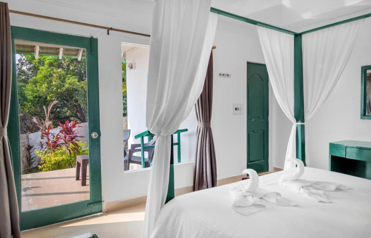 Tropical Valley Resort Morjim Luaran gambar