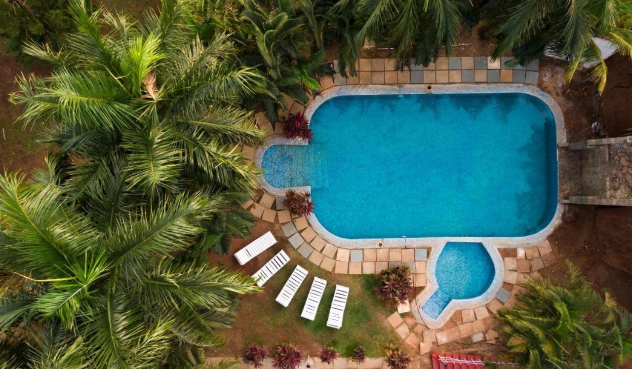 Tropical Valley Resort Morjim Luaran gambar